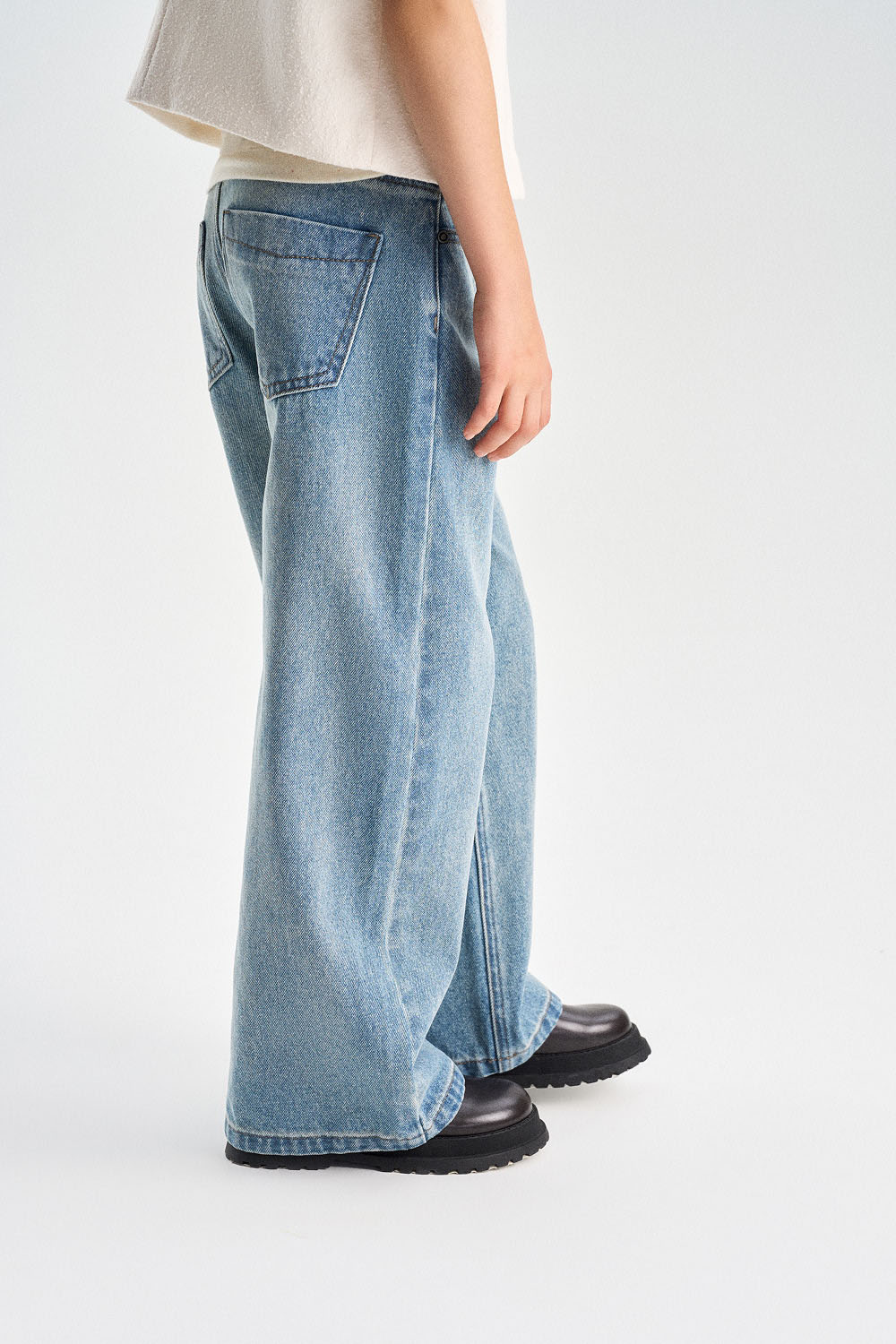 Джинсы из хлопка (SSLSG-624-26365-001) Silver spoon