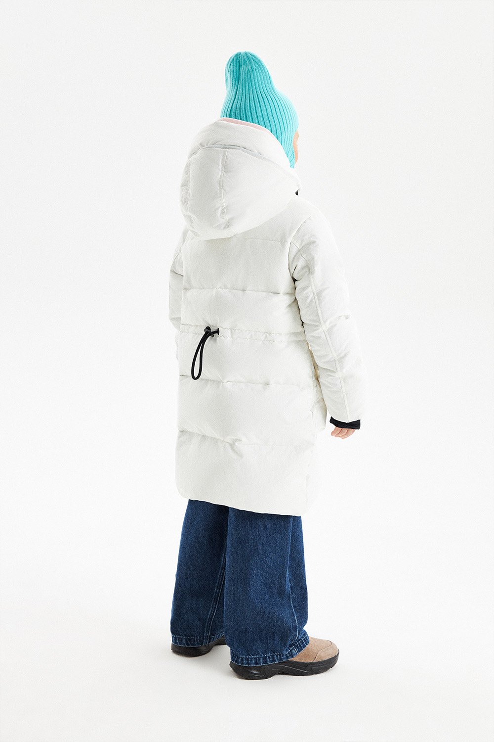 Пуховое пальто с капюшоном и объемными карманами (PUFWG-326-20313-200) Silver Spoon