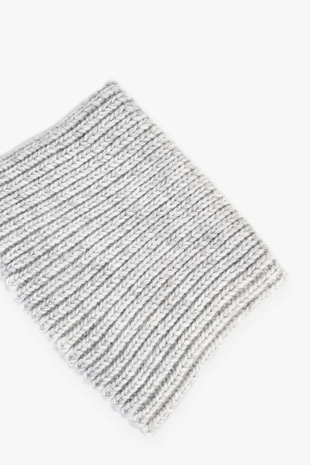 Снуд из шерсти (SUAWG-527-25126-804) Silver spoon