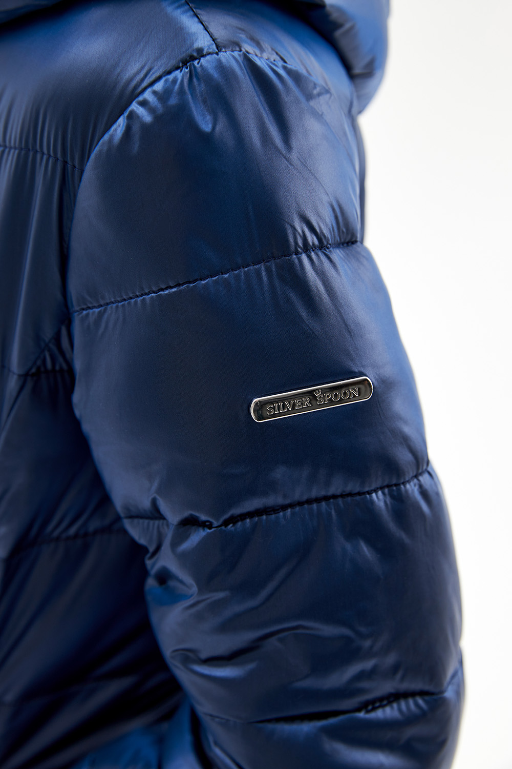 Стеганое пальто ниже колена с контрастной подкладкой (SSFSG-026-20307-317) Silver spoon