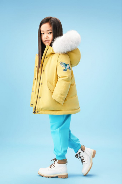 Удлиненный пуховик с натуральным мехом песца (PUFWG-916-21612-500) Silver spoon