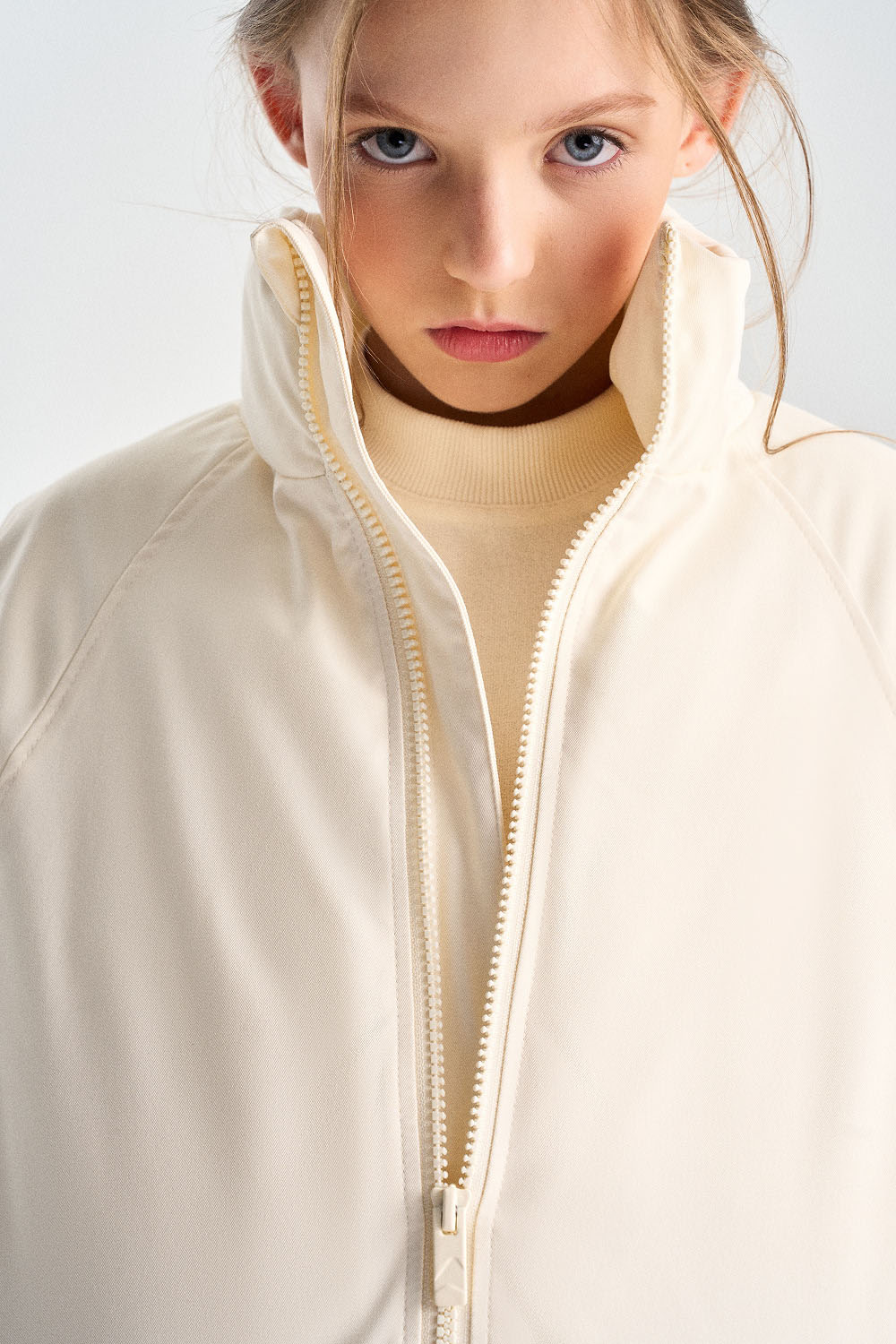 Утепленный жилет с высоким воротом (PUOSU-646-33302-239) Silver spoon