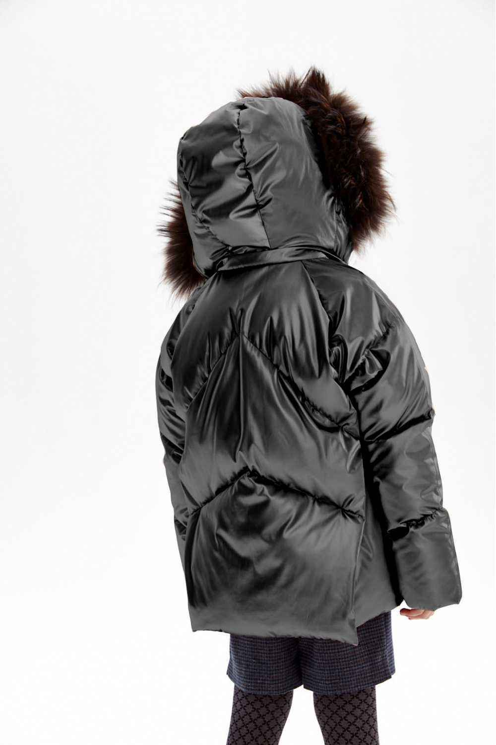 Зимняя куртка с натуральным мехом из блестящей ткани (PUFWG-126-20111-106) Silver spoon